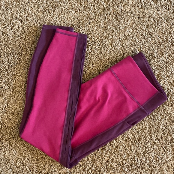 🔥🔥🔥🔥FREE SHIPPING 
FABLETICS ♥️ Fabletics Powerhold 7/8 leggings - Picture 3 of 10